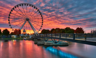 "Le Grande Roue" Ferris Wheel